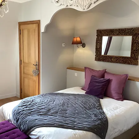 Bed & Breakfast Au Chateau La Lucerne-dʼOutremer